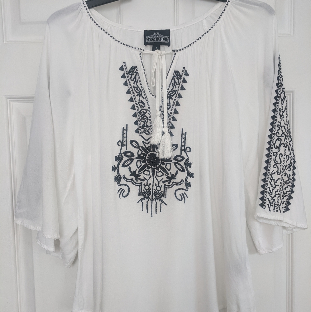Angie White Embroidered Peasant Blouse L Hippie